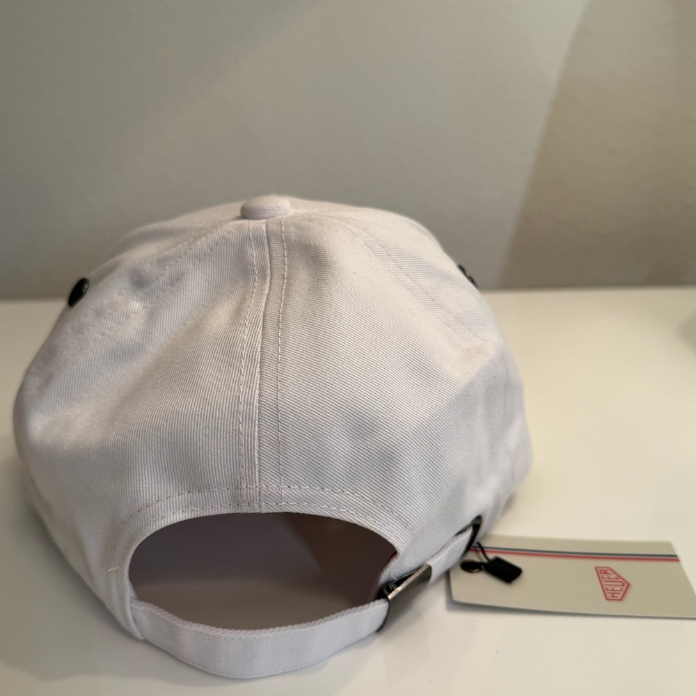 TAG HEUER Watch White Embroidered “HUER” Logo Cap Hat Adjustable Rare New - Picture 3 of 5